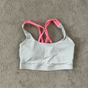 Lululemon energy sports bra in light grey size 4